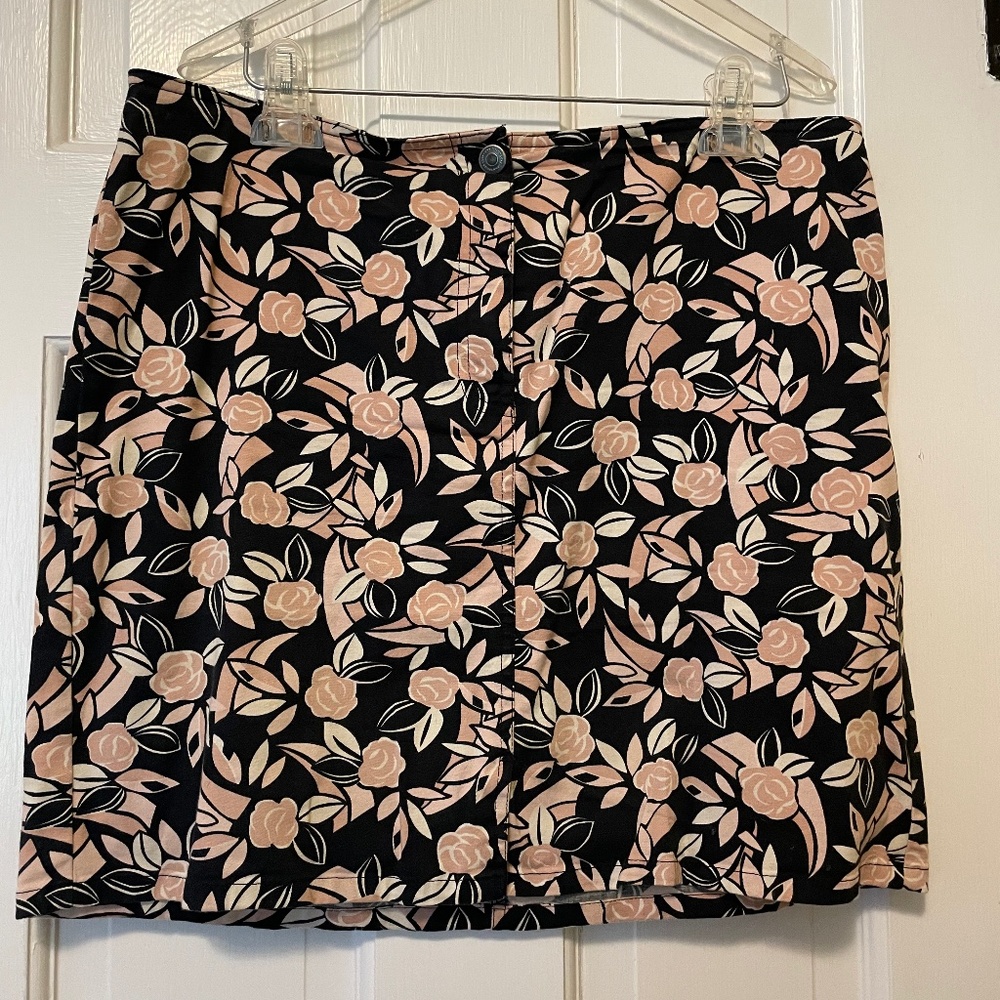 Ann Taylor loft skirt. Size 12 petite